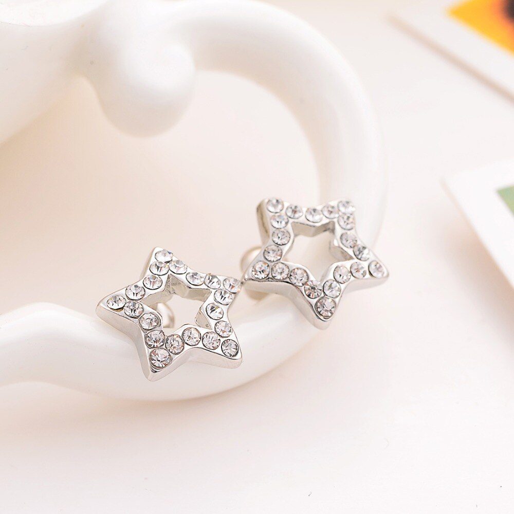 Star Design Pendant and Earrings Fashion Jewelery Set - Image 2